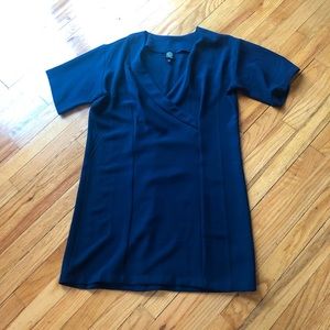 BOBEAU NAVY V-NECK DRESS SIZE M